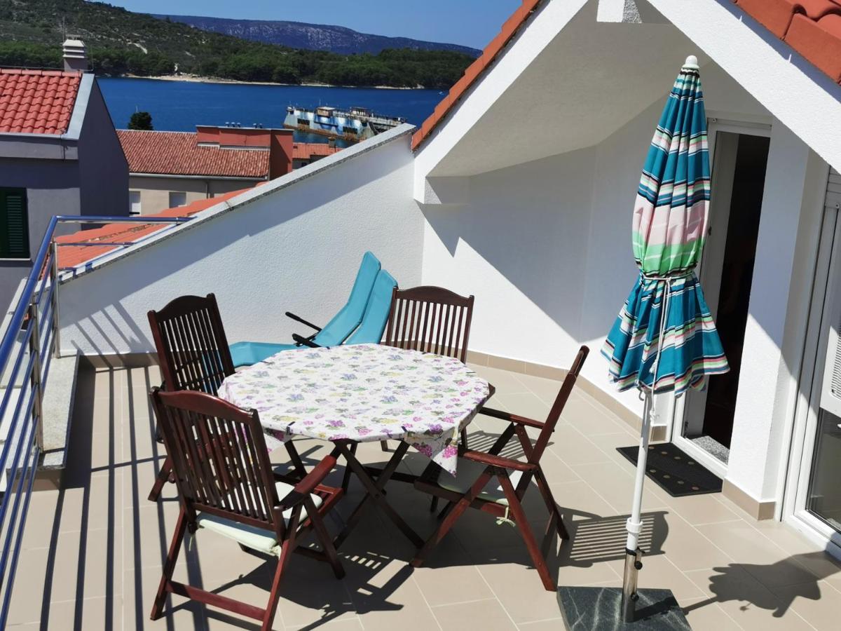 Apartments Mara Црес Екстер'єр фото