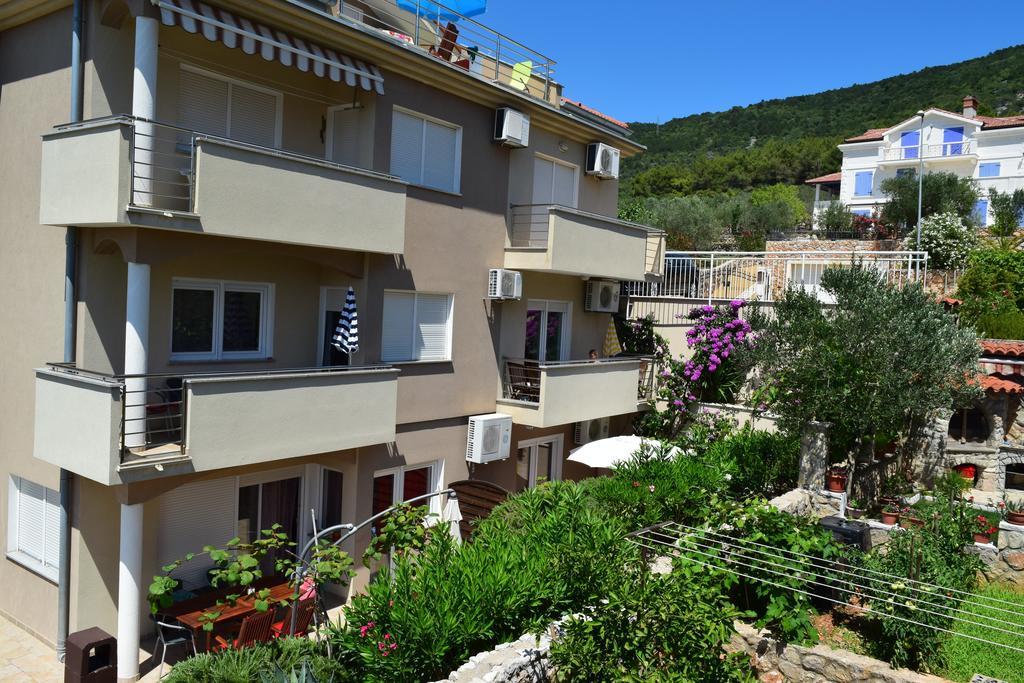 Apartments Mara Црес Екстер'єр фото