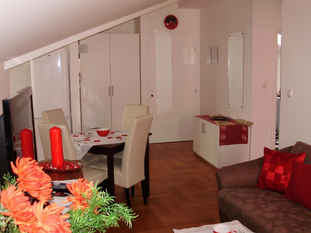 Apartments Mara Црес Номер фото